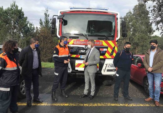 Trenor traslada o apoio do goberno galego ao novo equipo directivo da Asociación Provincial de Protección Civil da Coruña